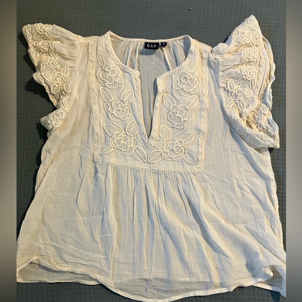 GAP Women's Cream Floral Peasant Blouse flutter sleeves